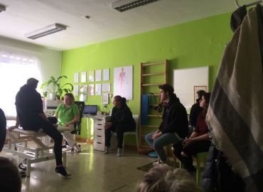 Obrázek k aktualitě Exkurze našich žáků na pracovišti fyzioterapie