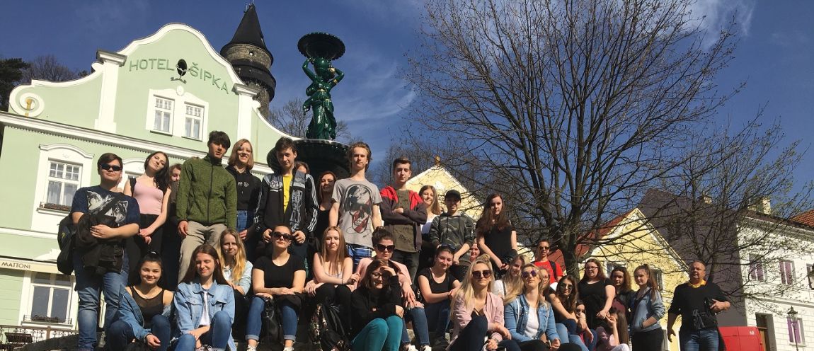 Školní tematické exkurze v dubnu